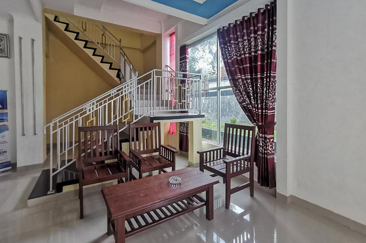 Reddoorz Near Kantor Walikota Bontang Nyerakat Dış mekan fotoğraf