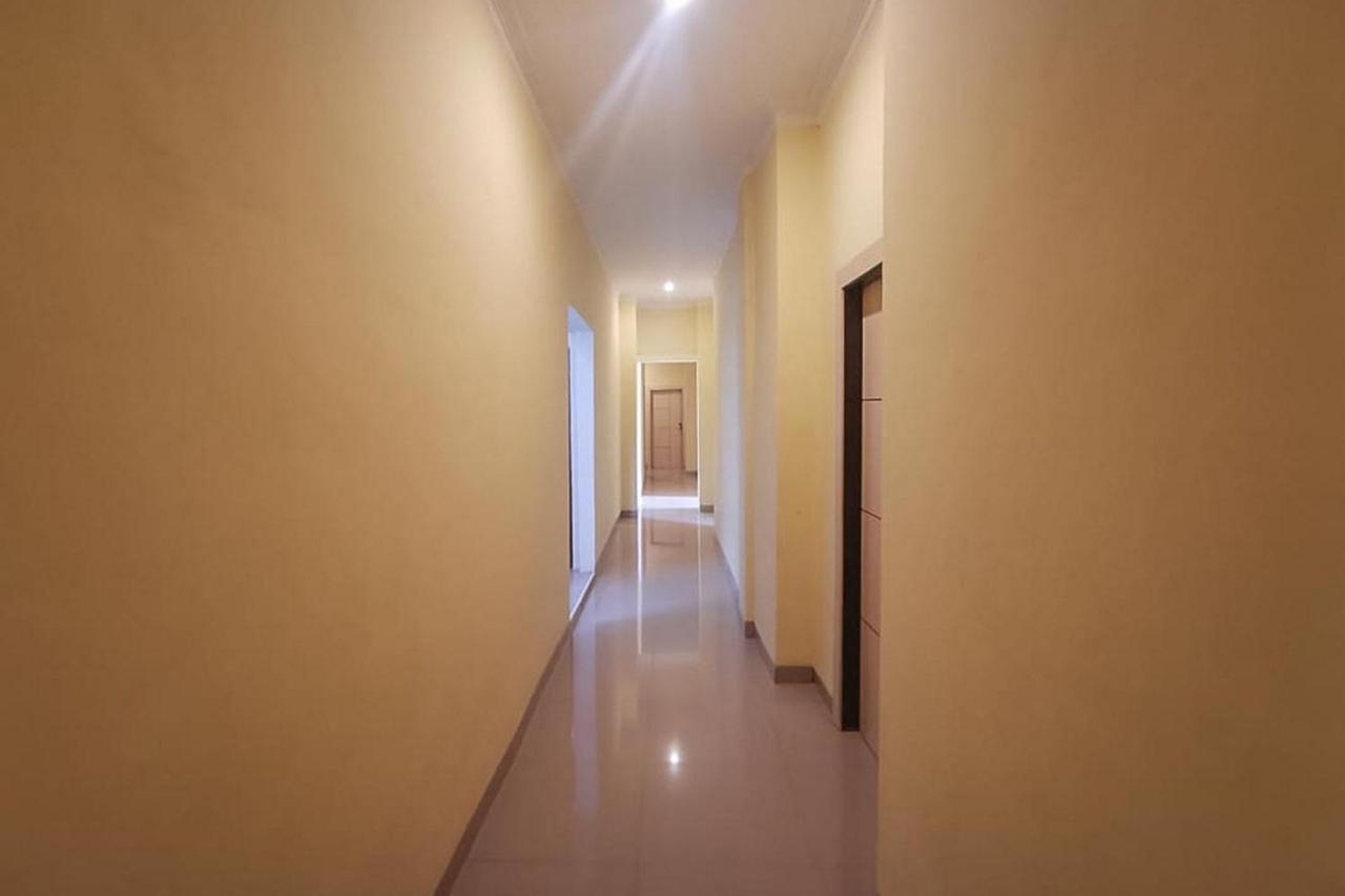 Reddoorz Near Kantor Walikota Bontang Nyerakat Dış mekan fotoğraf